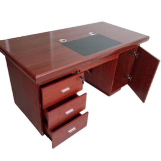 Red classic gaming chair - Furniture Choice Kenya