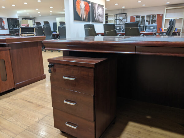 1.6 meters office executive desk